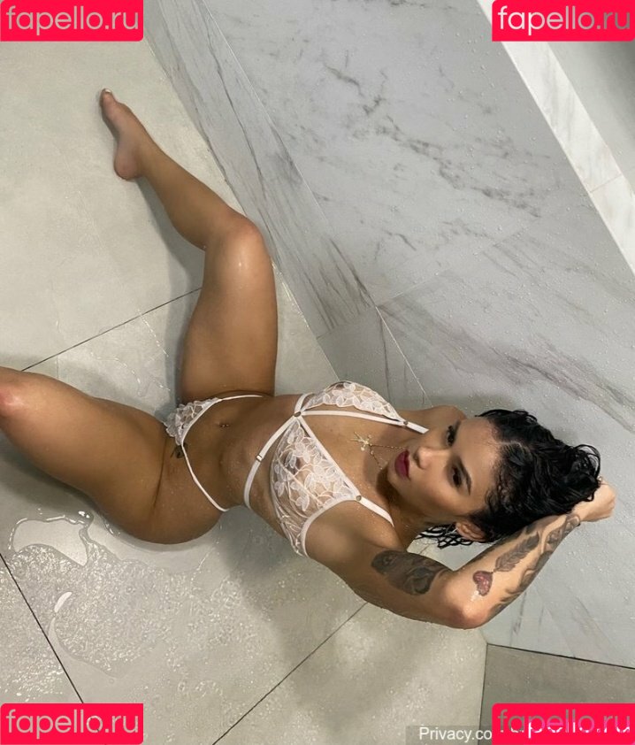 ggahri Onlyfans Photo Gallery 