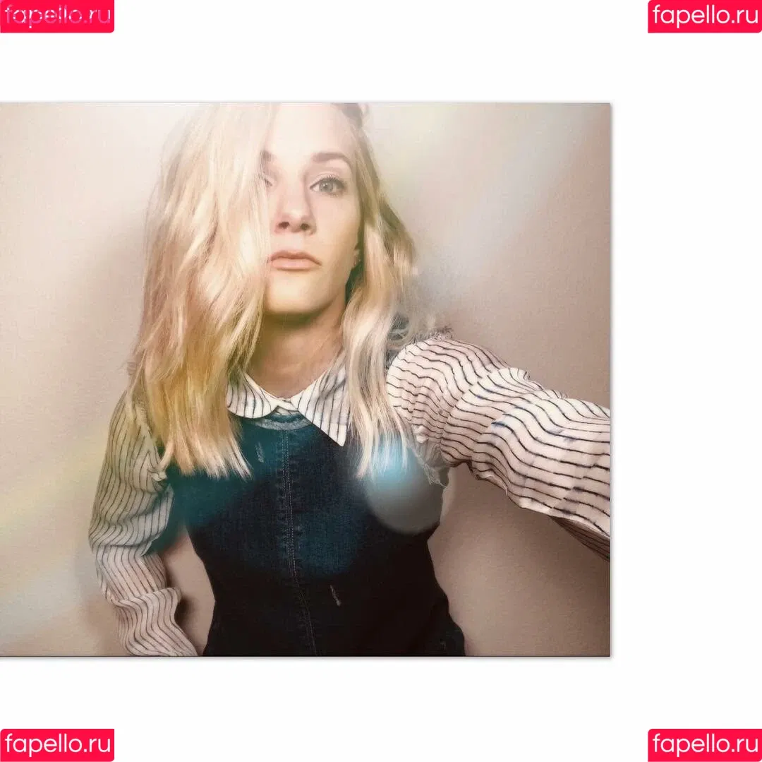 Heather Morris Onlyfans Photo Gallery 