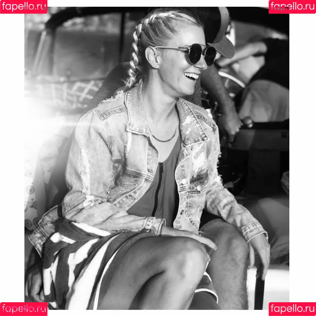 Heather Morris Onlyfans Photo Gallery 