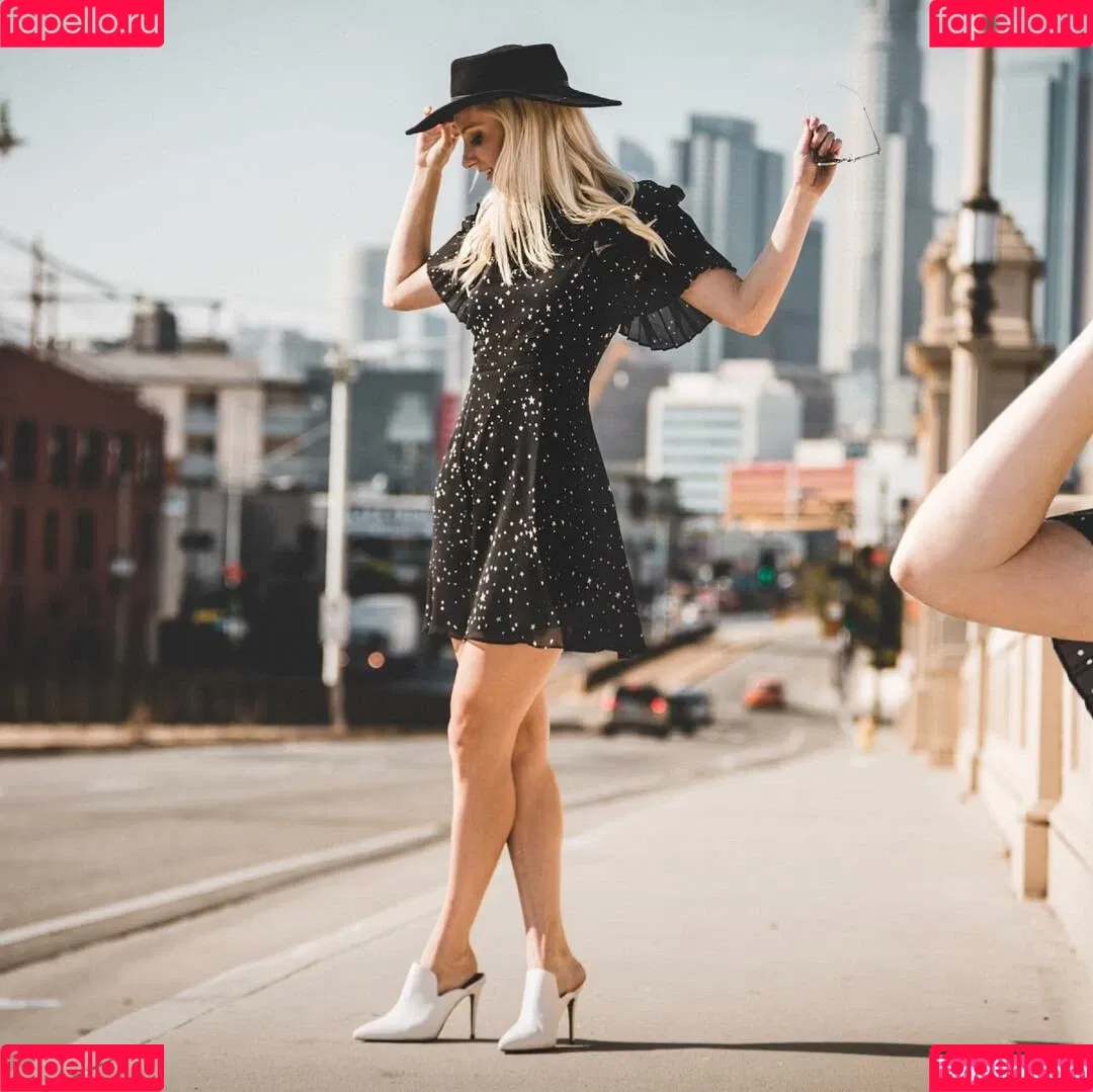 Heather Morris Onlyfans Photo Gallery 