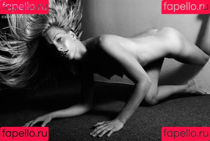 Heather Morris Onlyfans Photo Gallery 
