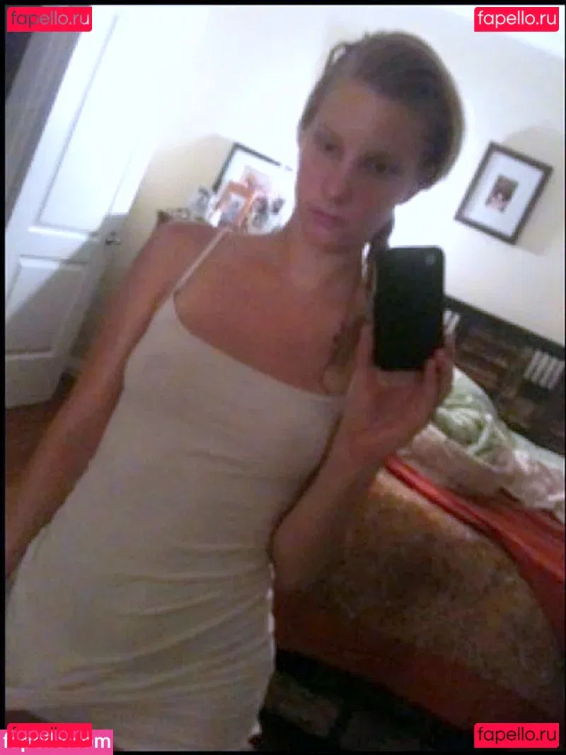 Heather Morris Onlyfans Photo Gallery 