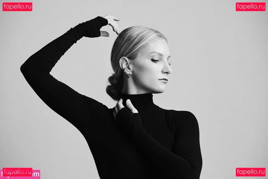 Heather Morris Onlyfans Photo Gallery 