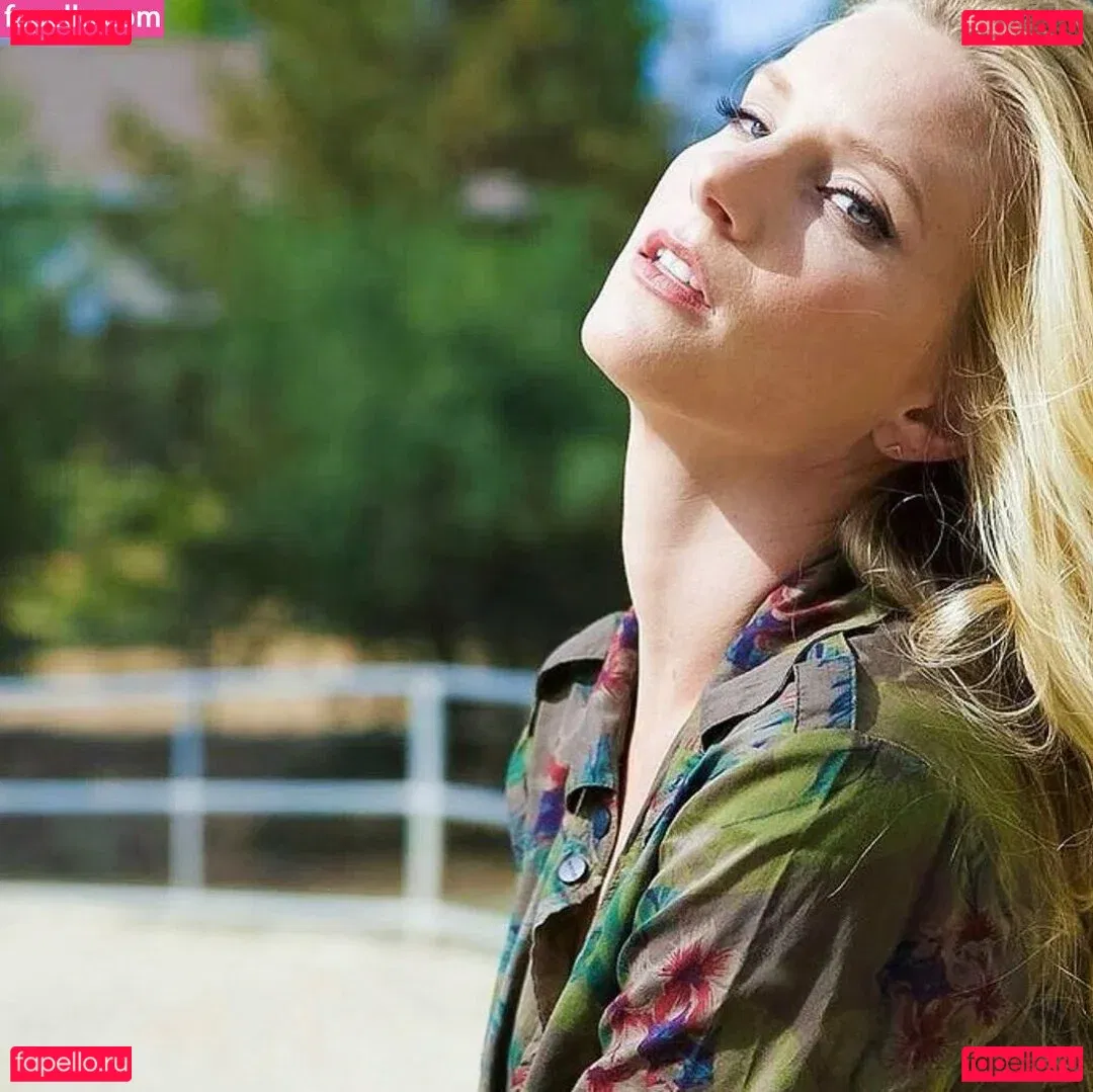 Heather Morris Onlyfans Photo Gallery 