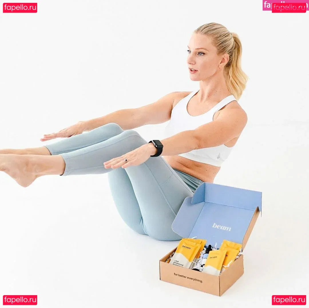 Heather Morris Onlyfans Photo Gallery 