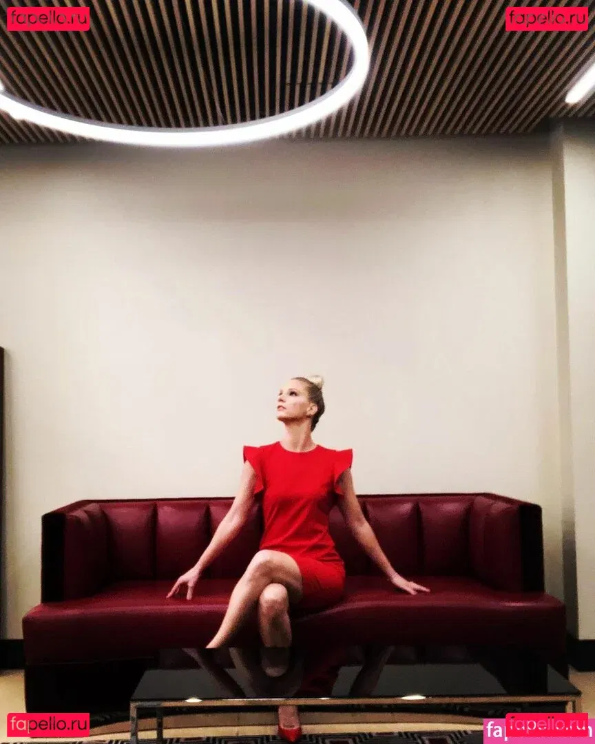 Heather Morris Onlyfans Photo Gallery 