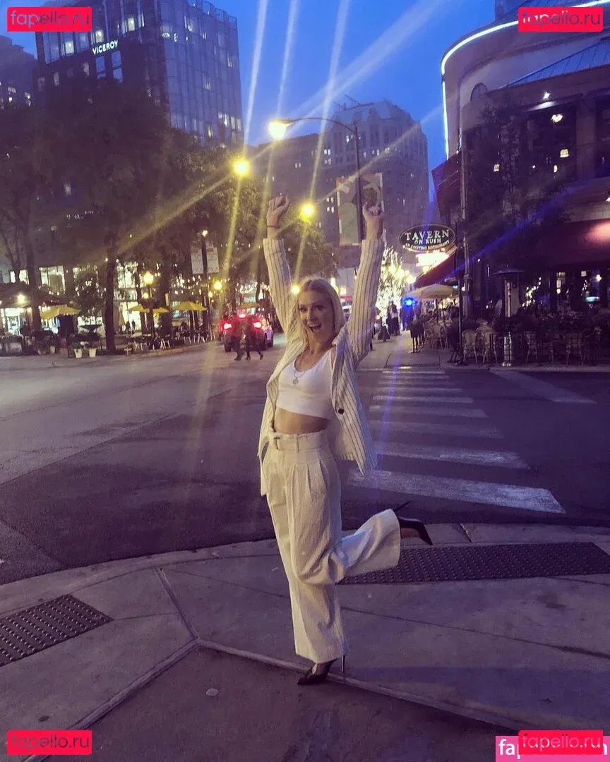 Heather Morris Onlyfans Photo Gallery 