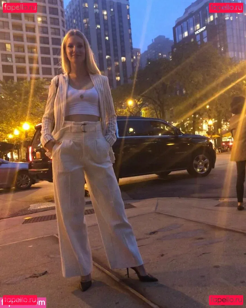 Heather Morris Onlyfans Photo Gallery 