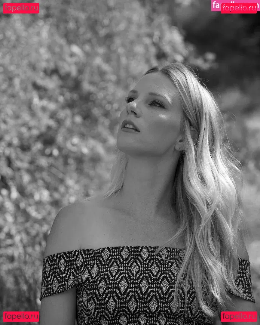 Heather Morris Onlyfans Photo Gallery 