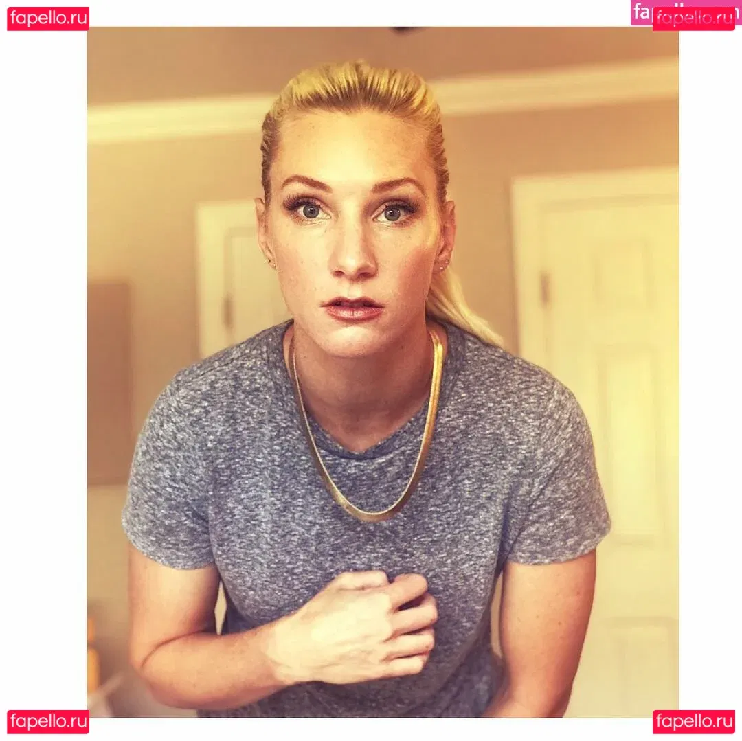 Heather Morris Onlyfans Photo Gallery 