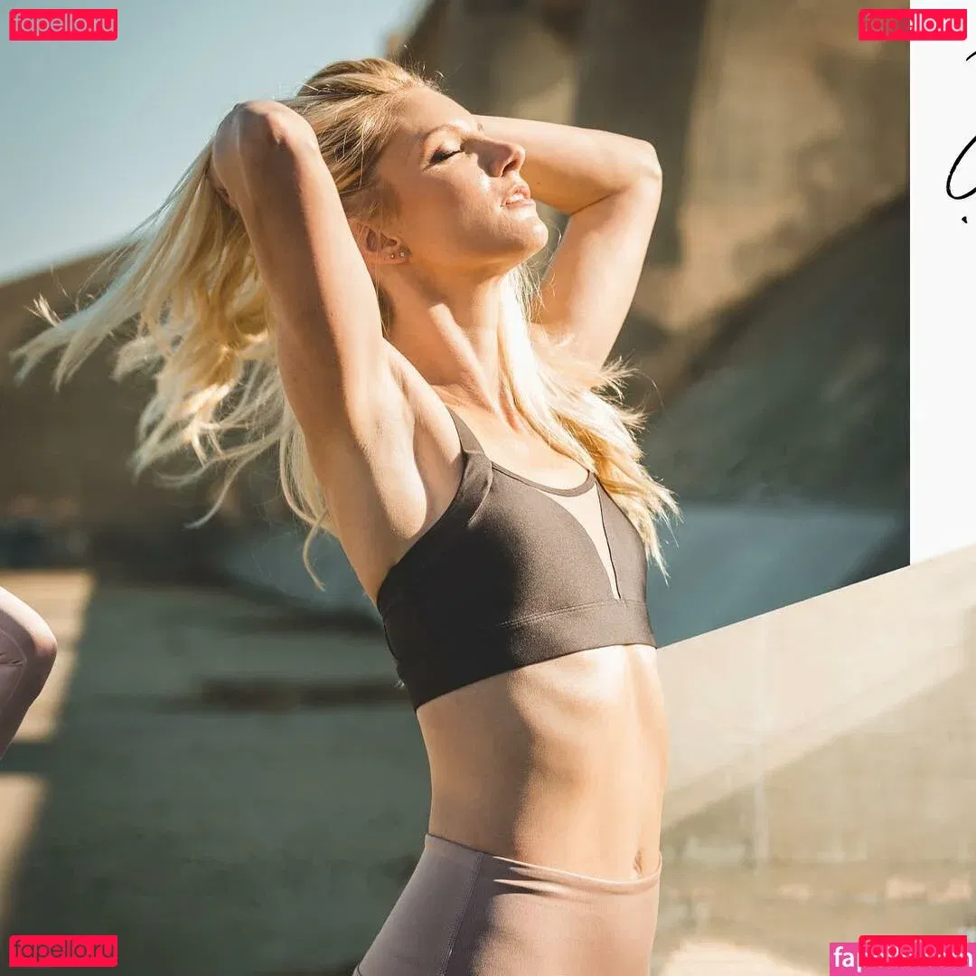 Heather Morris Onlyfans Photo Gallery 