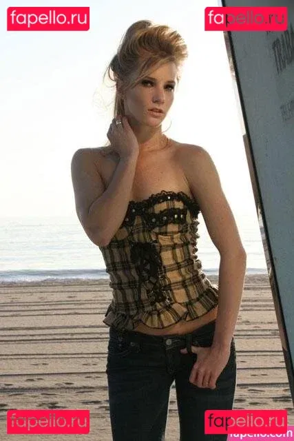 Heather Morris Onlyfans Photo Gallery 