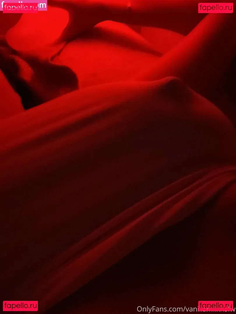 vanillamilknsfw Onlyfans Photo Gallery 