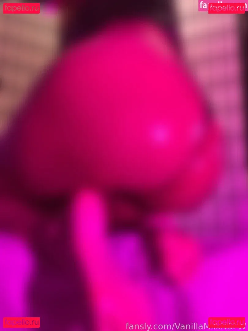 vanillamilknsfw Onlyfans Photo Gallery 