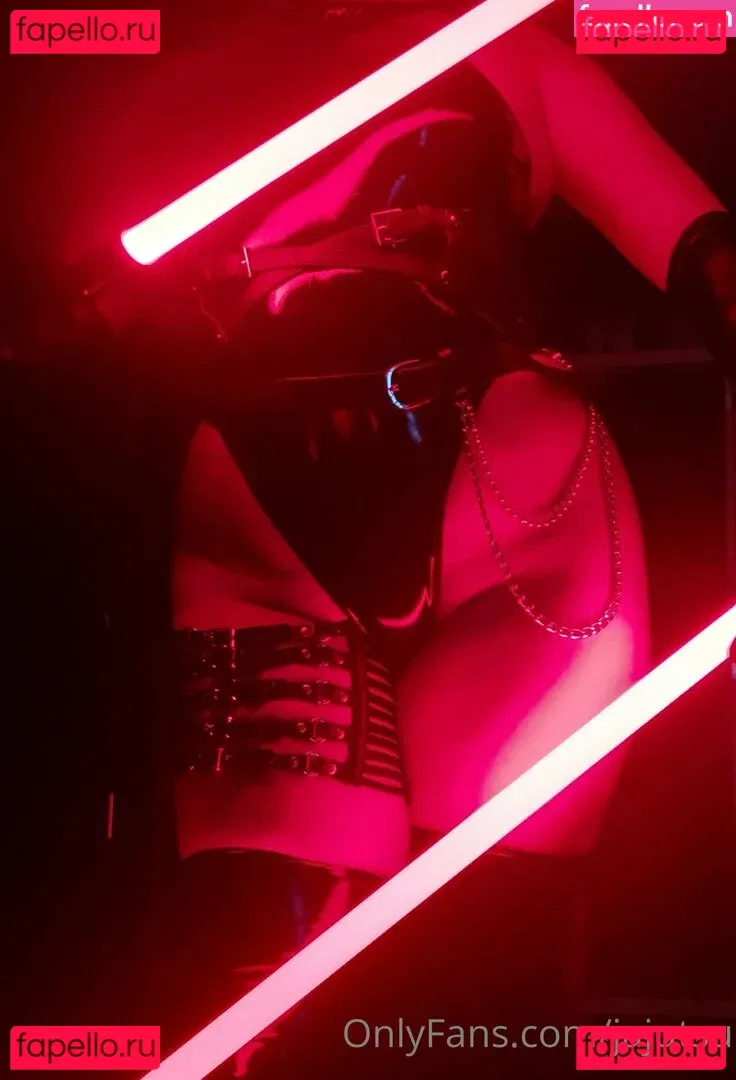 Jajutsu Onlyfans Photo Gallery 