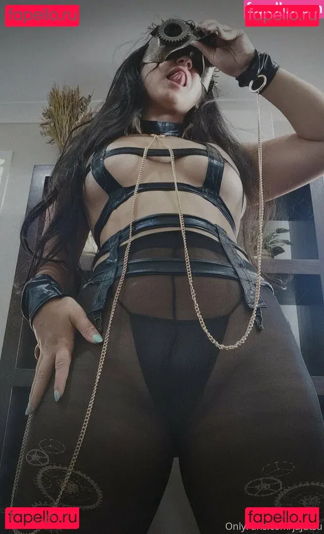 Jajutsu Onlyfans Photo Gallery 