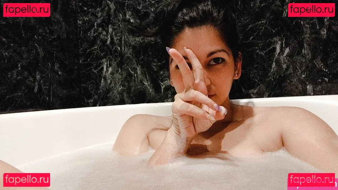 Jajutsu Onlyfans Photo Gallery 