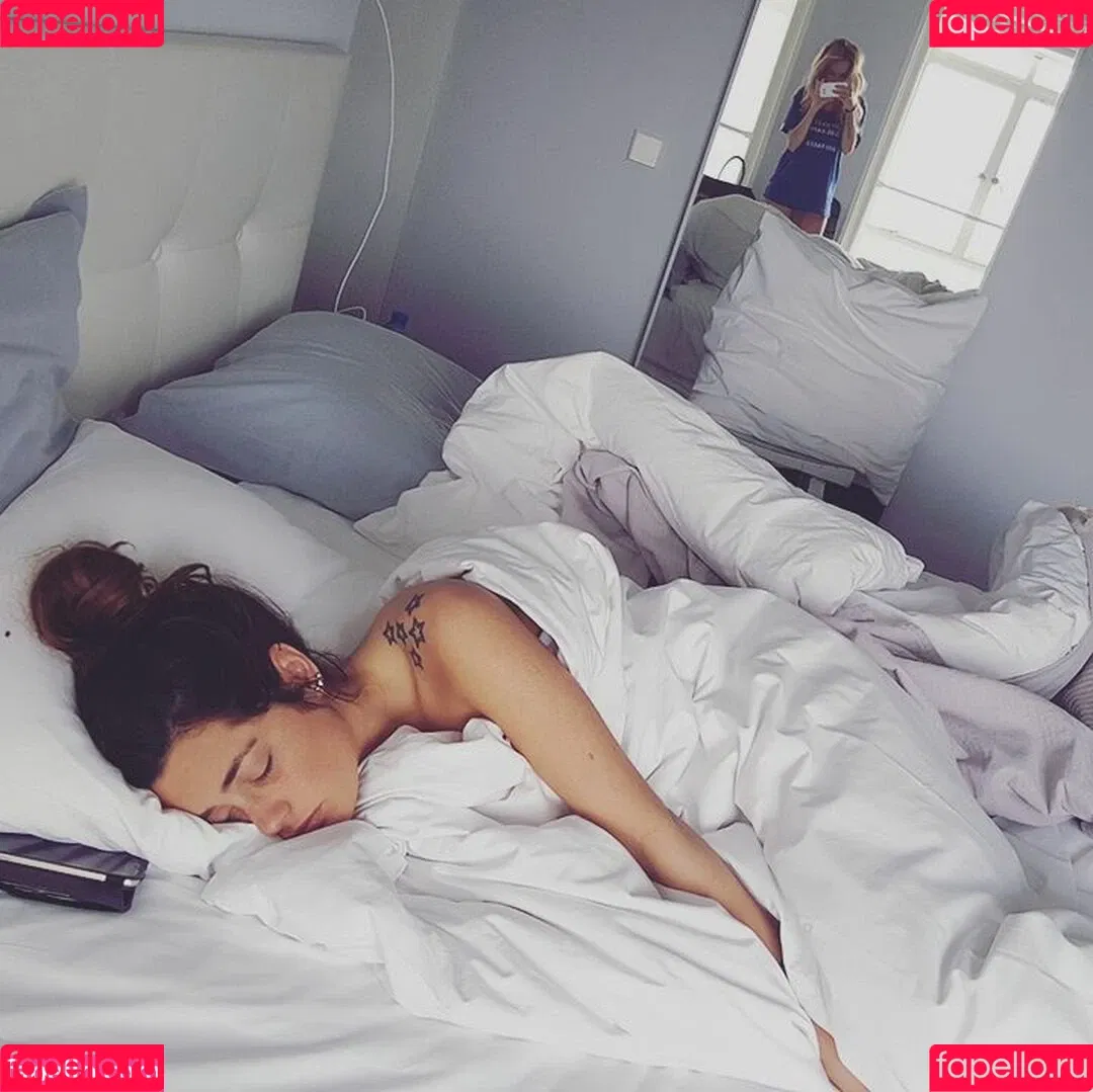 Zimra Geurts Onlyfans Photo Gallery 