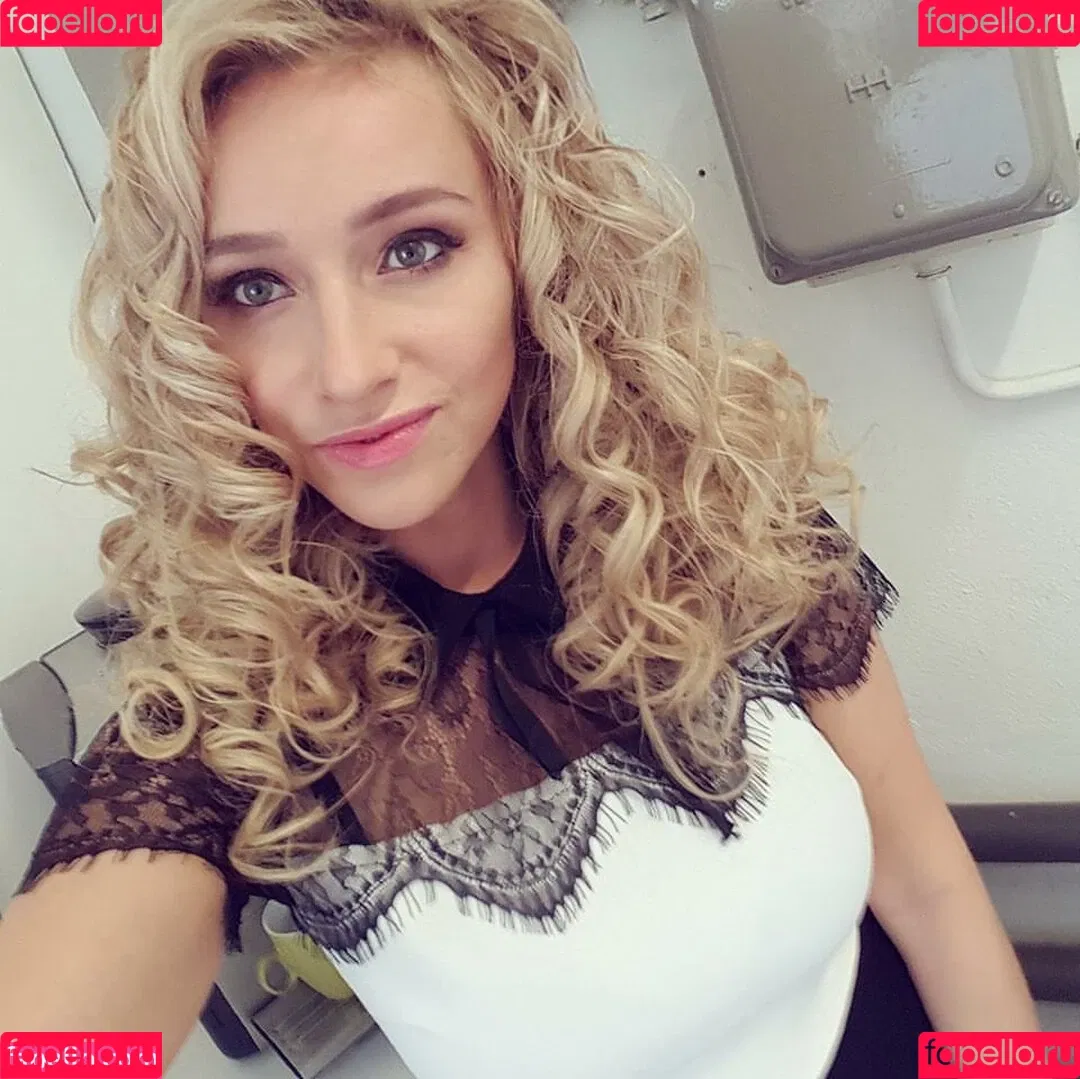 Zimra Geurts Onlyfans Photo Gallery 