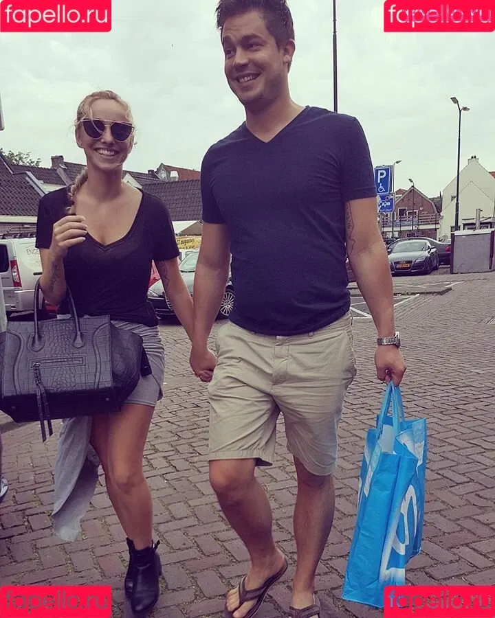 Zimra Geurts Onlyfans Photo Gallery 