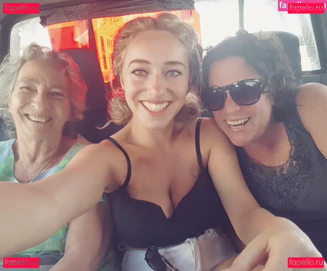 Zimra Geurts Onlyfans Photo Gallery 