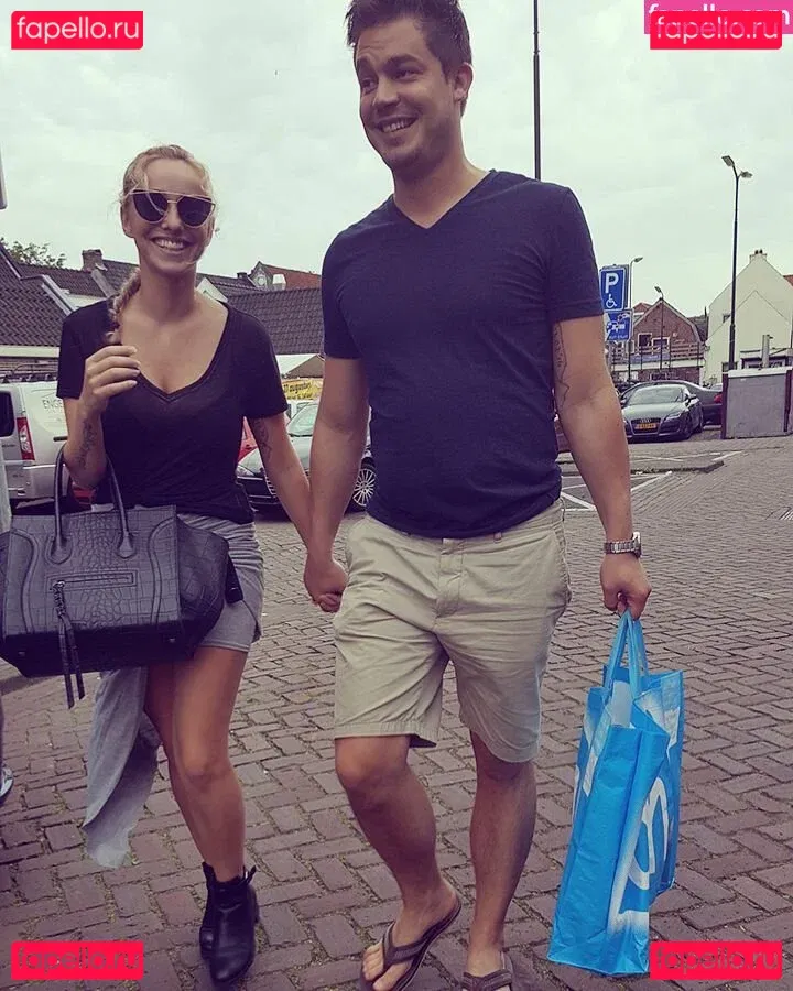 Zimra Geurts Onlyfans Photo Gallery 