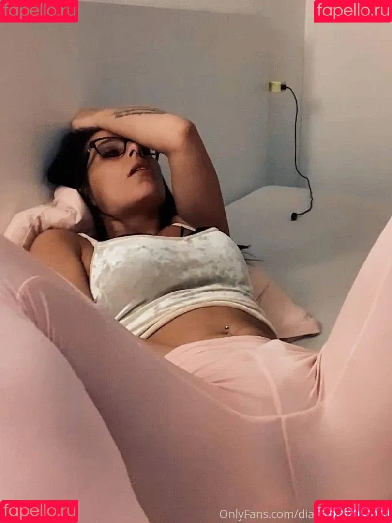 Dianamitderbrille Onlyfans Photo Gallery 