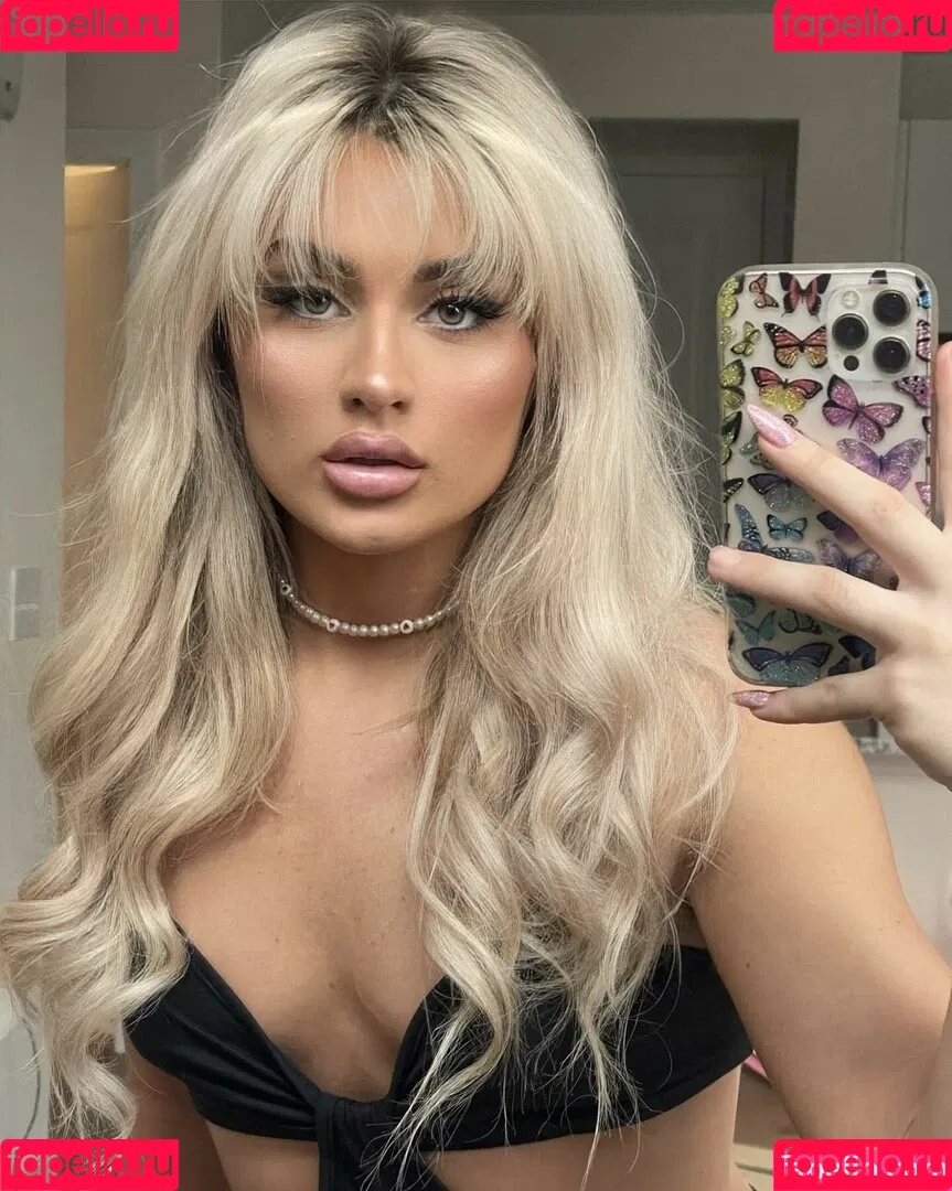 Tiffany Stratton Onlyfans Photo Gallery 