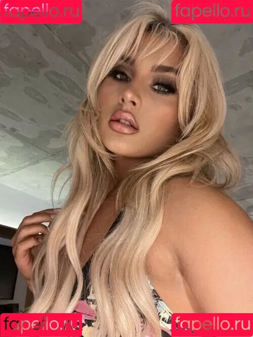 Tiffany Stratton Onlyfans Photo Gallery 