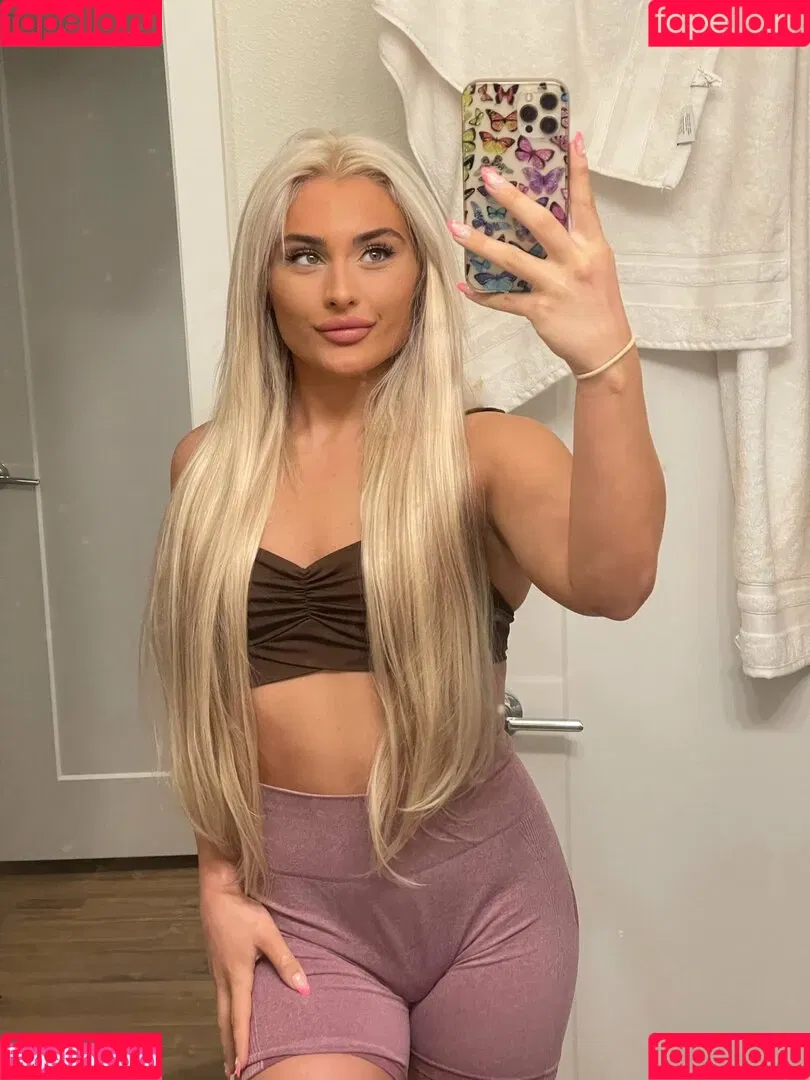 Tiffany Stratton Onlyfans Photo Gallery 