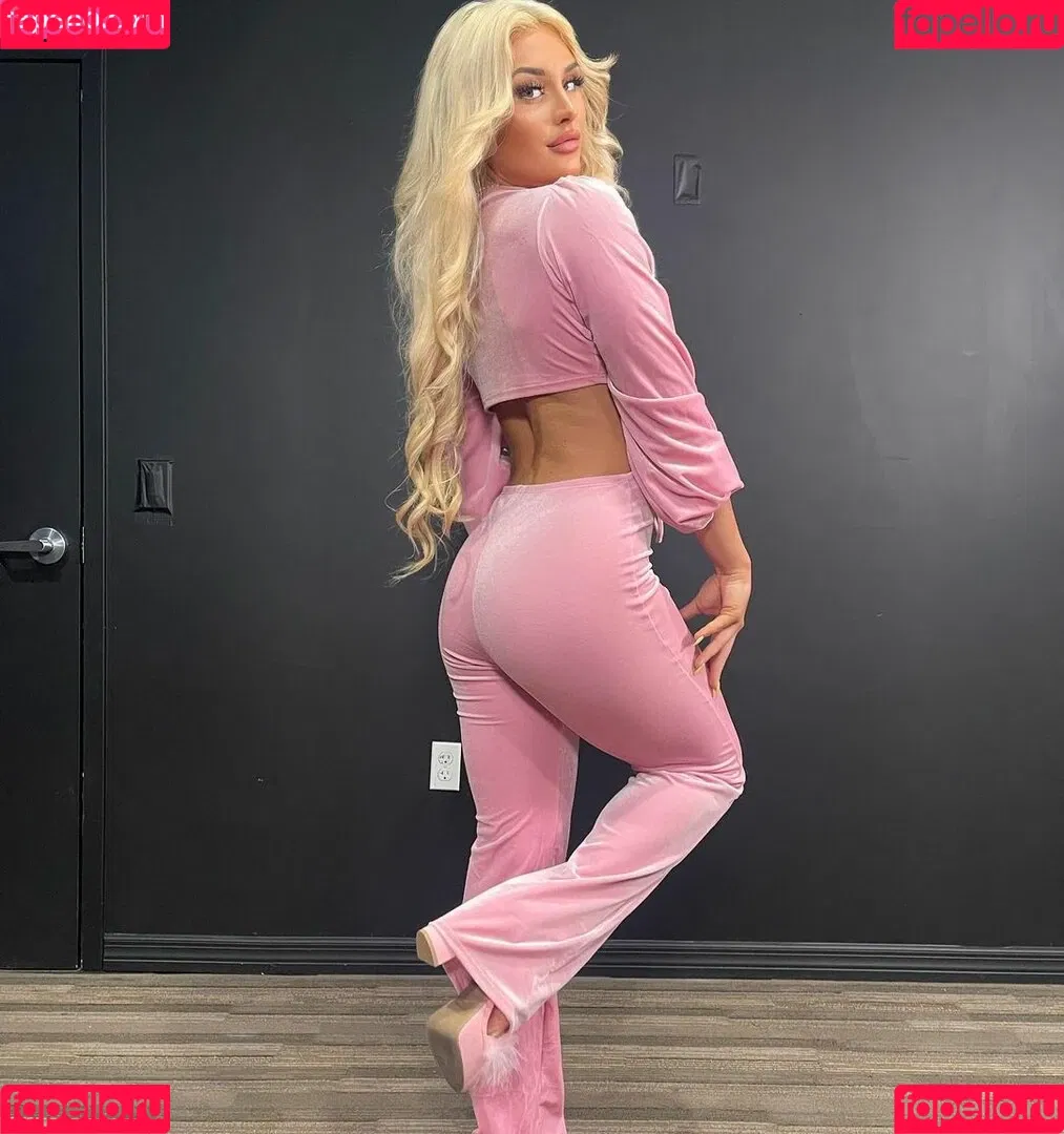 Tiffany Stratton Onlyfans Photo Gallery 