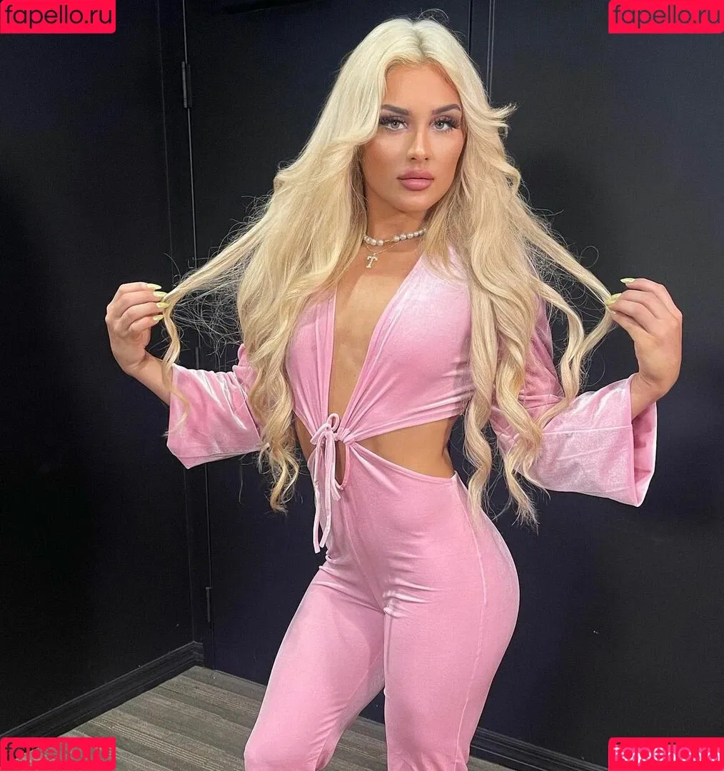 Tiffany Stratton Onlyfans Photo Gallery 