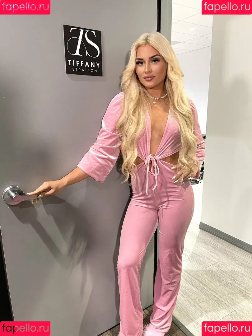 Tiffany Stratton Onlyfans Photo Gallery 