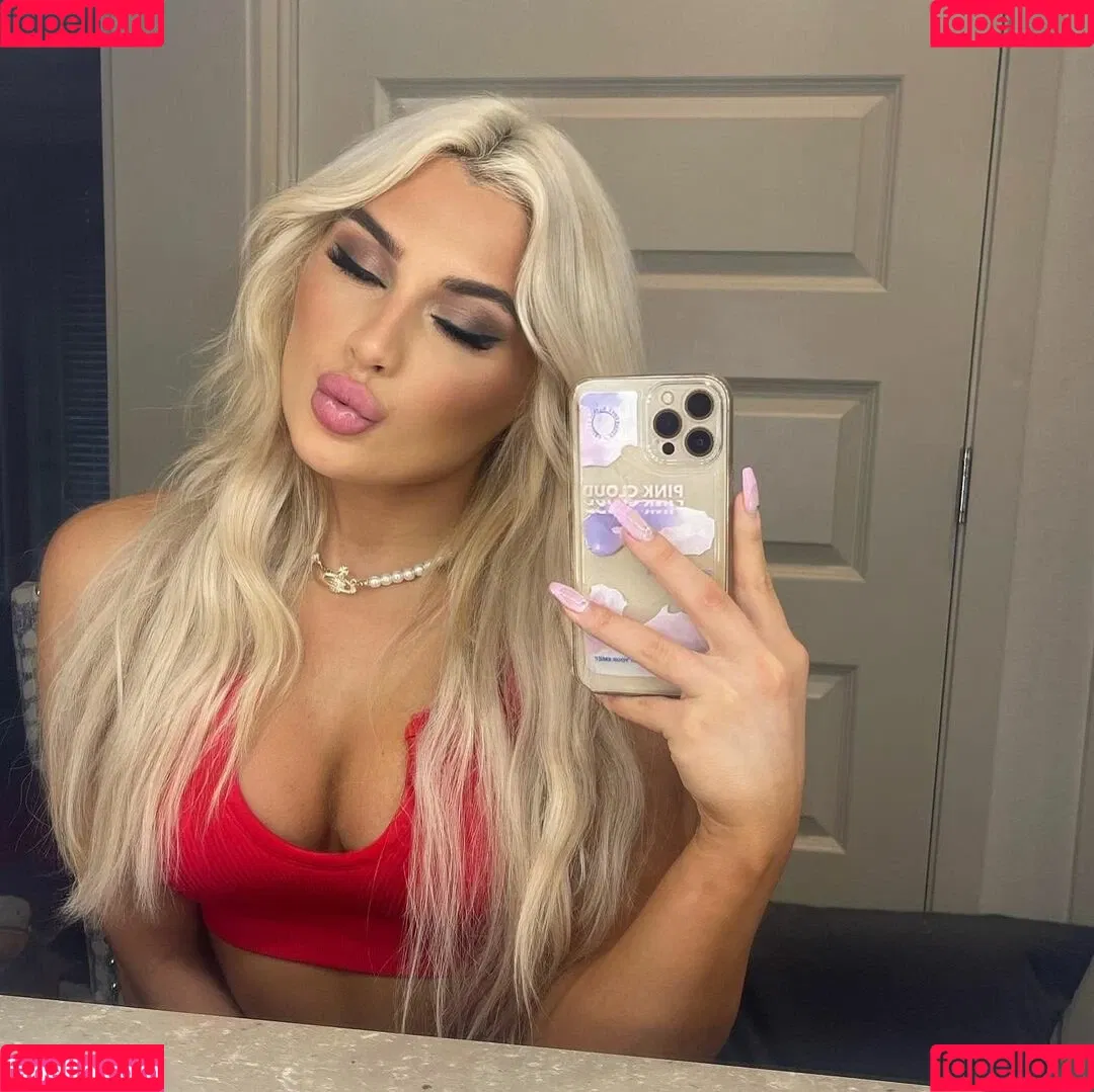 Tiffany Stratton Onlyfans Photo Gallery 
