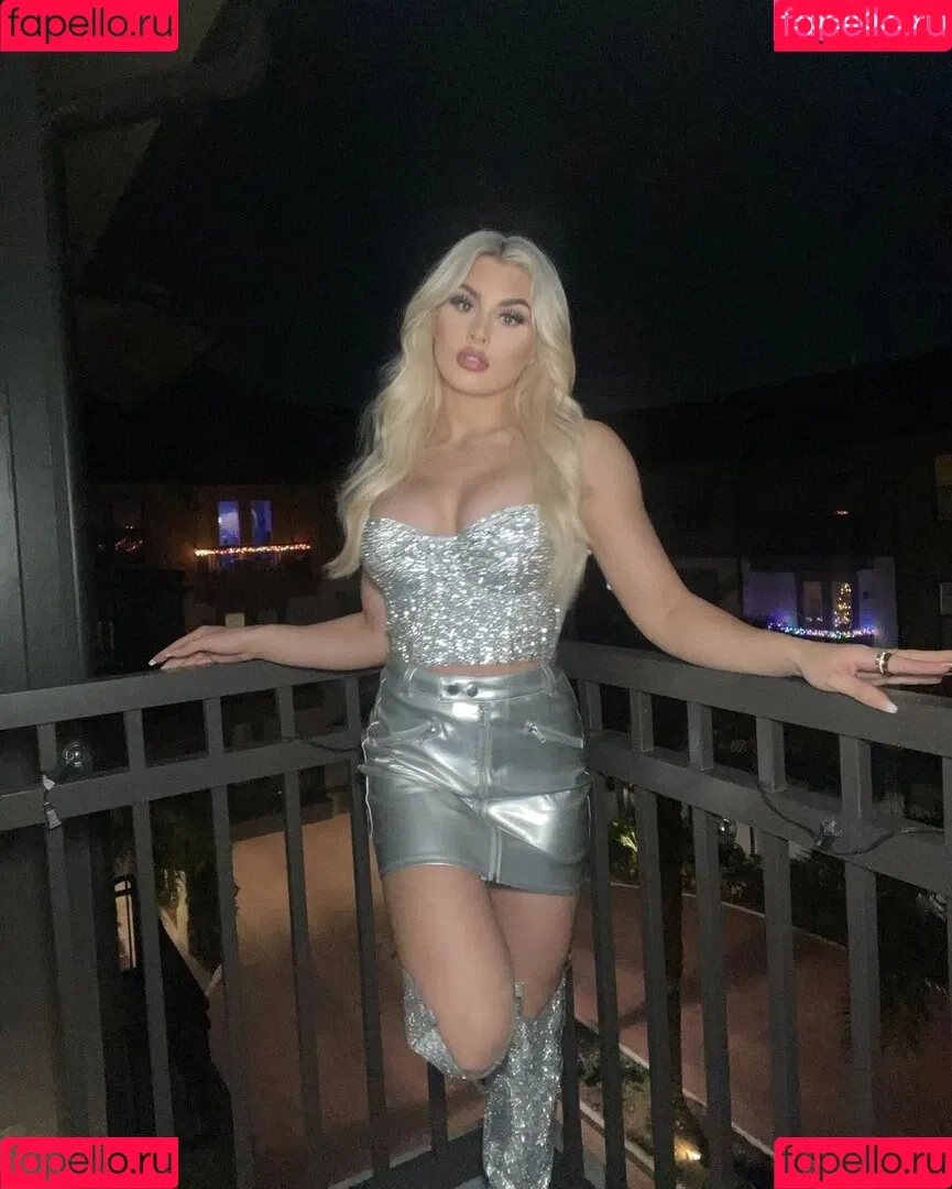 Tiffany Stratton Onlyfans Photo Gallery 
