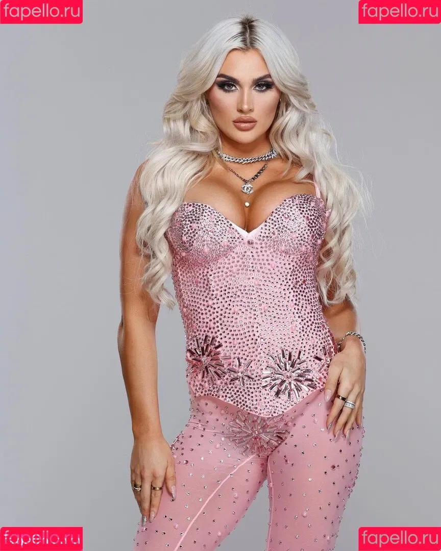 Tiffany Stratton Onlyfans Photo Gallery 