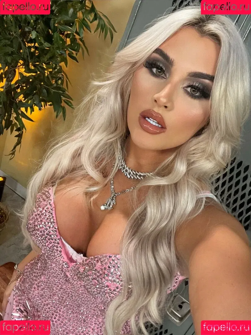 Tiffany Stratton Onlyfans Photo Gallery 