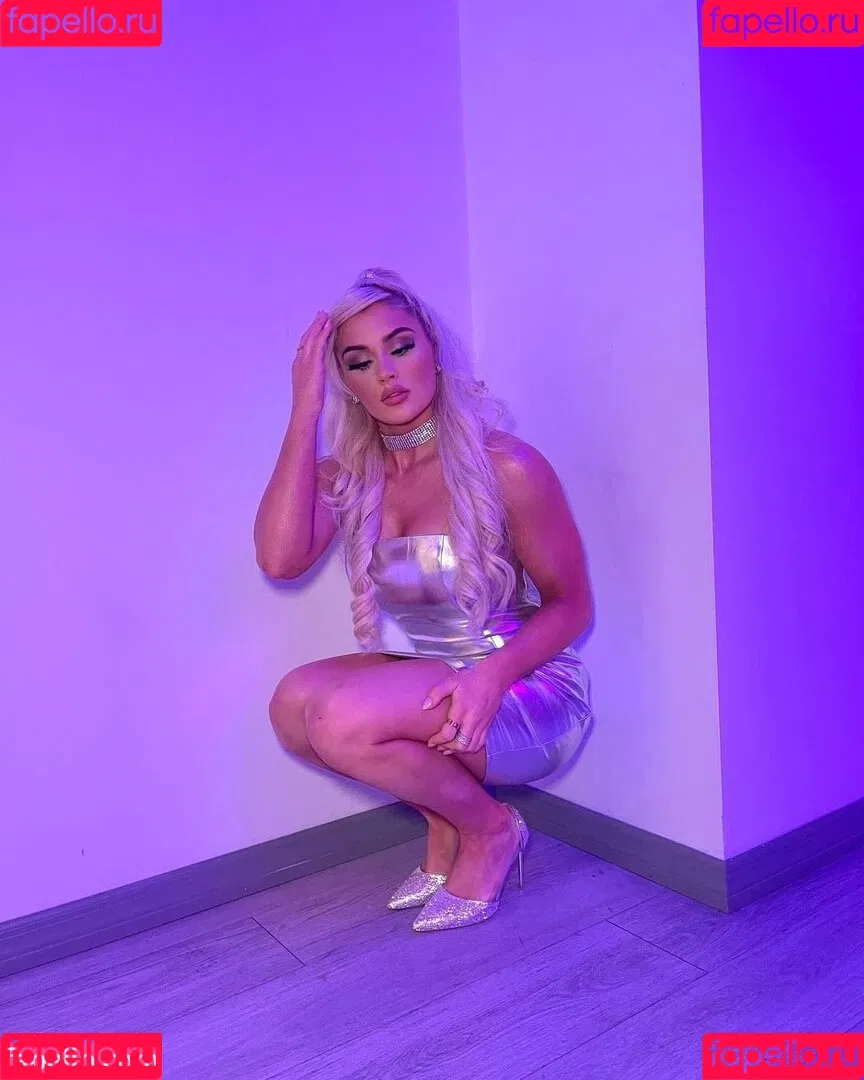Tiffany Stratton Onlyfans Photo Gallery 
