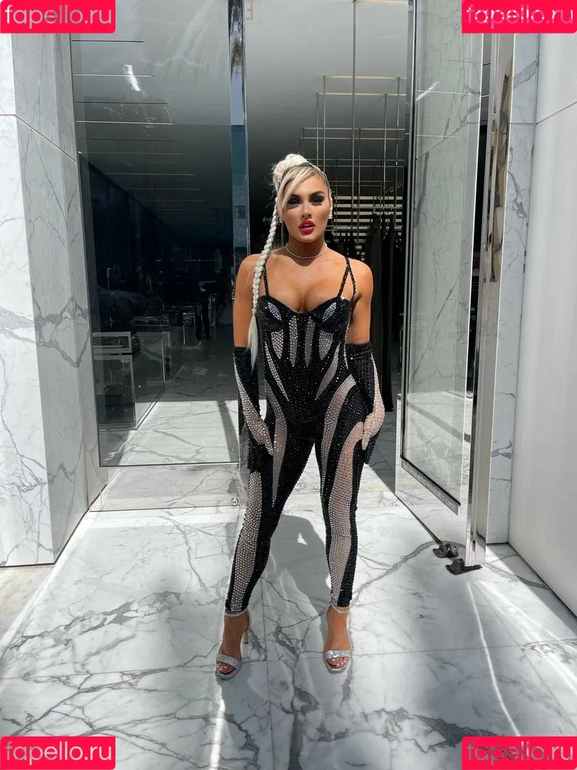 Tiffany Stratton Onlyfans Photo Gallery 