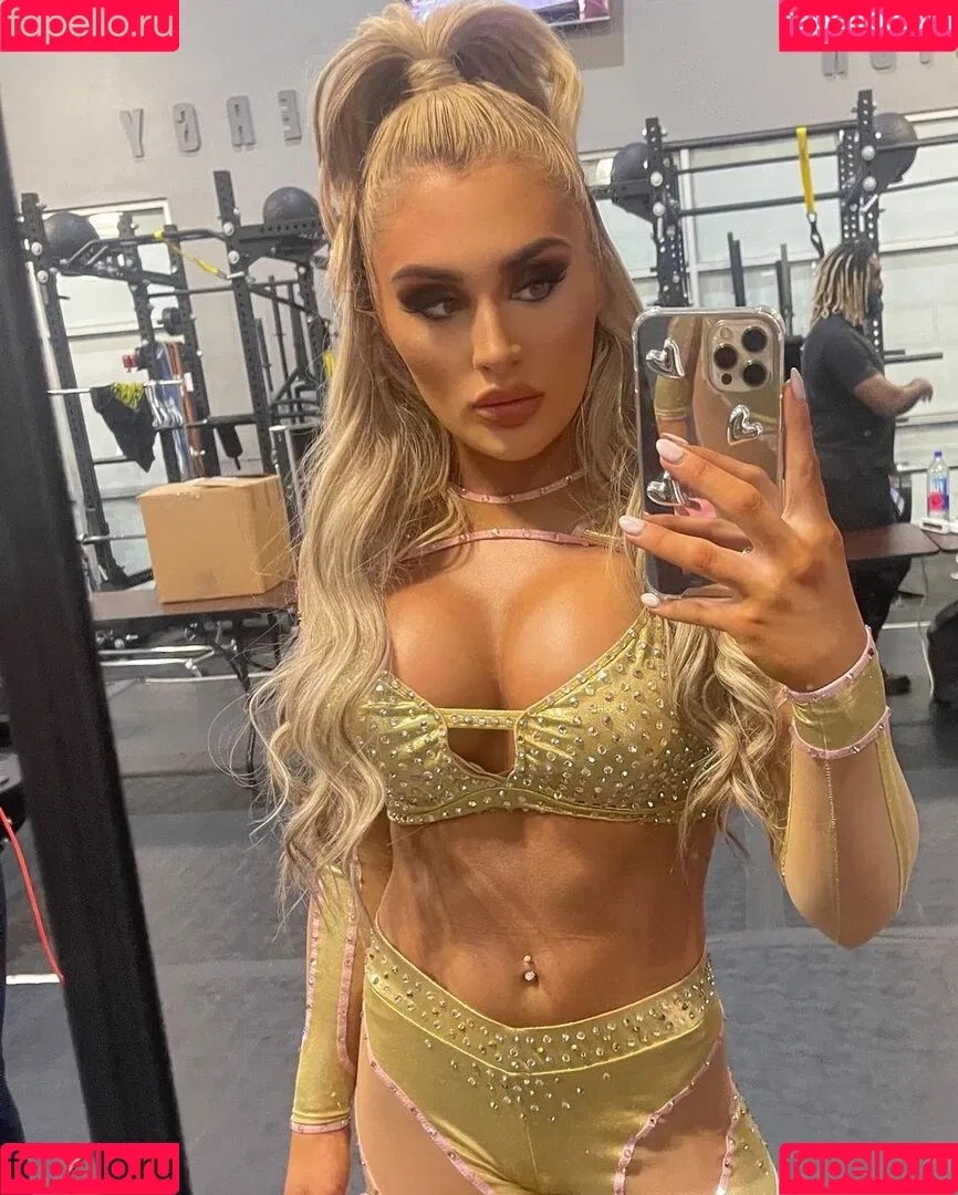 Tiffany Stratton Onlyfans Photo Gallery 