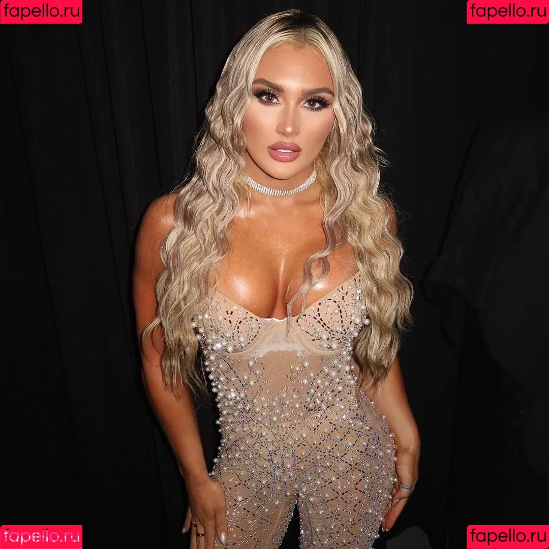 Tiffany Stratton Onlyfans Photo Gallery 