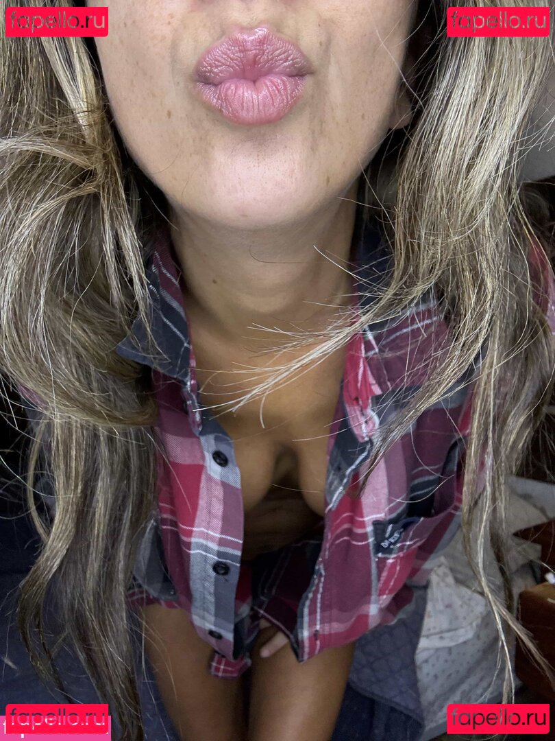 Smyth Ryann Nude Onlyfans Photo 26