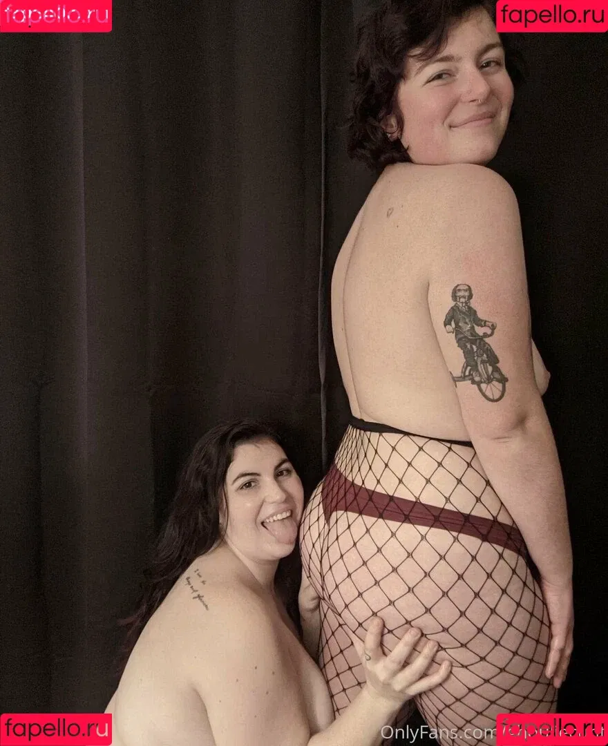 ghouliecunt Onlyfans Photo Gallery 