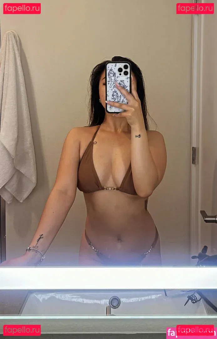 Hmong Lysia Lee Onlyfans Photo Gallery 