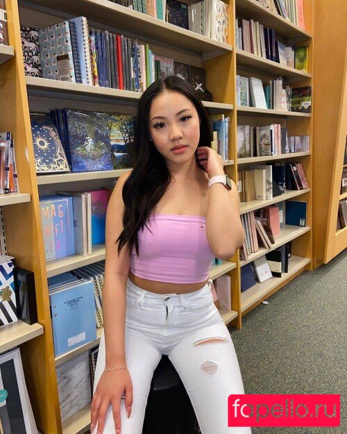 Hmong Lysia Lee Nude Onlyfans Photo 5