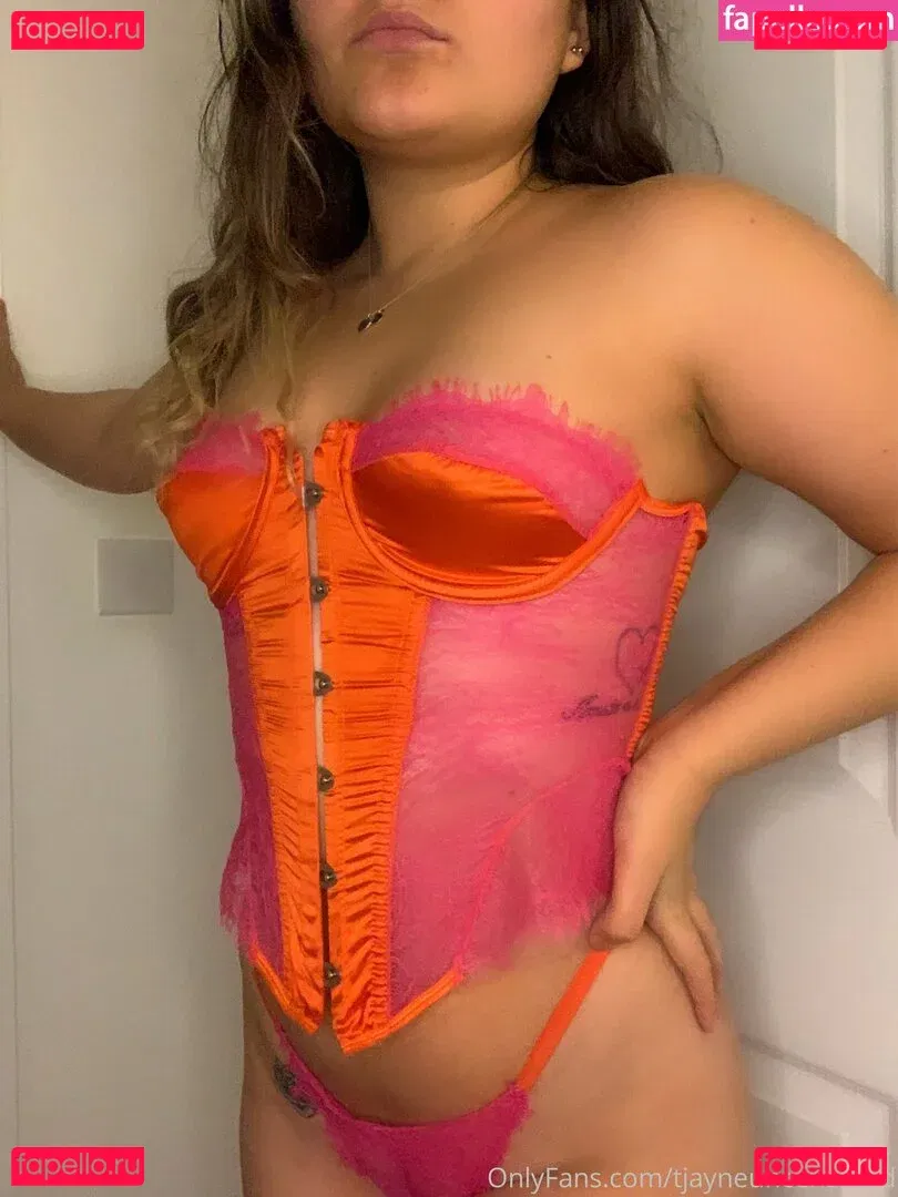 avery-maeex Onlyfans Photo Gallery 
