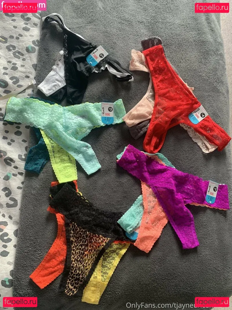 avery-maeex Onlyfans Photo Gallery 