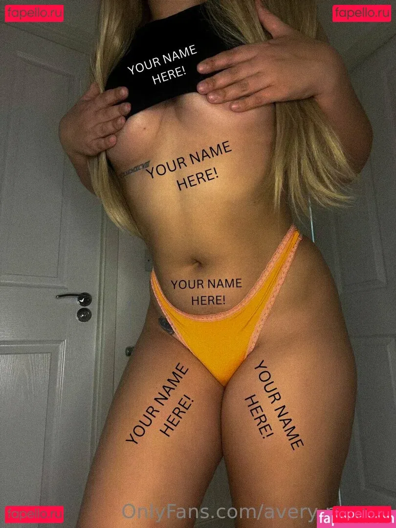 avery-maeex Onlyfans Photo Gallery 