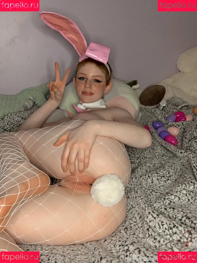 aaliyah_may Onlyfans Photo Gallery 