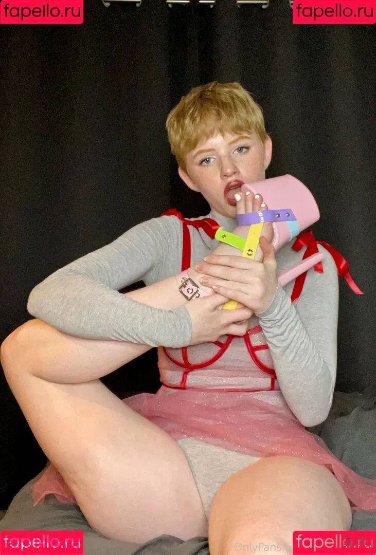aaliyah_may Onlyfans Photo Gallery 